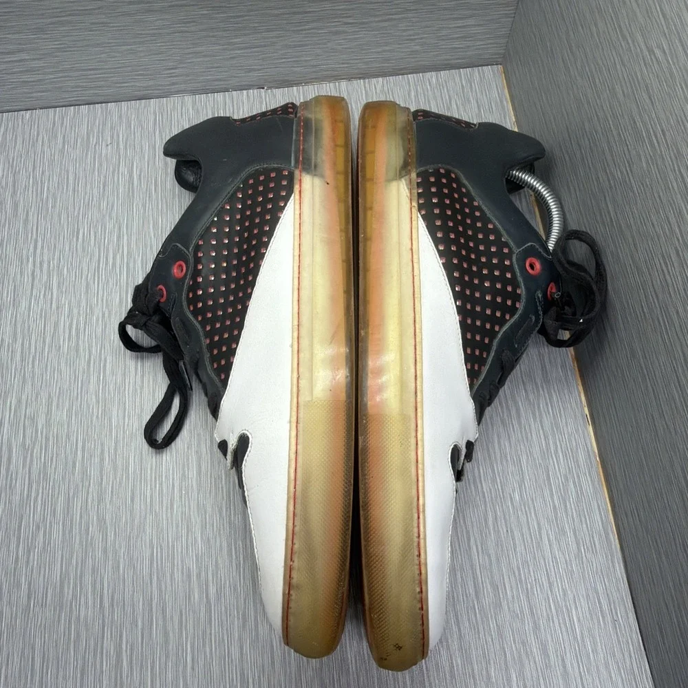 Balenciaga Arena Low Sneakers Black White Leather Mens EU 46 US‎ 13 Red Accent